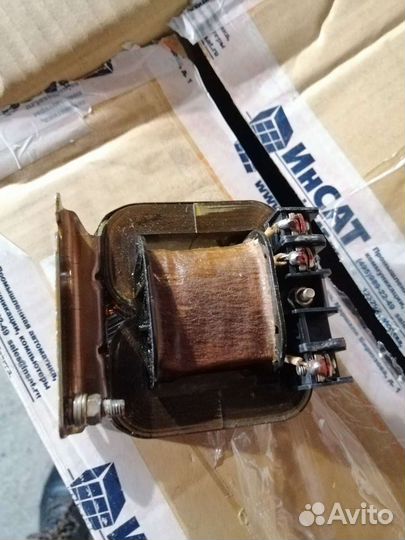 Трансформатор 220