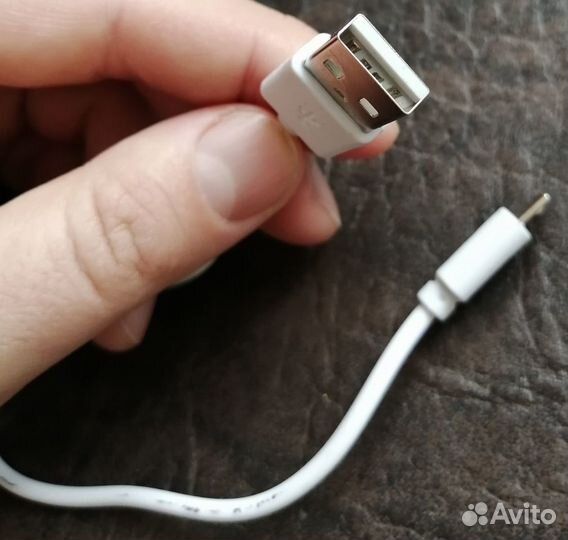 Кабель для зарядки USB на micro - USB