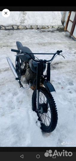 Кроссовый мотоцикл