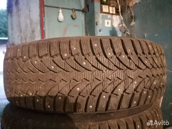 Formula Ice 215/70 R16