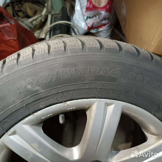 Зимняя резина с дисками 225 55 r 16 Hakkapeliitta