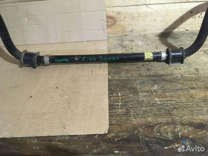 Стабилизатор передний Toyota Camry