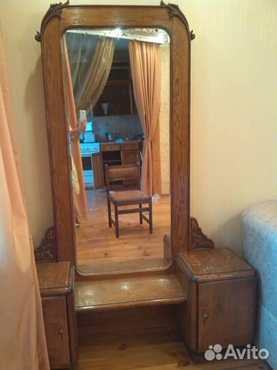 Винтажное зеркало