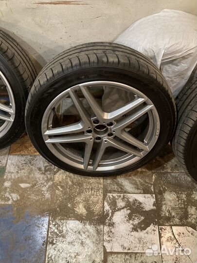 Колеса на Mercedes r20 разноширокие