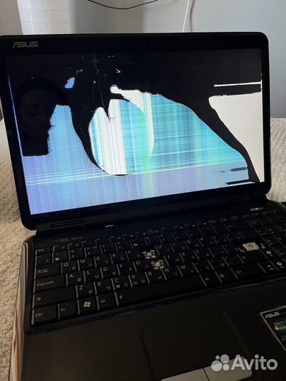 Ноутбук asus
