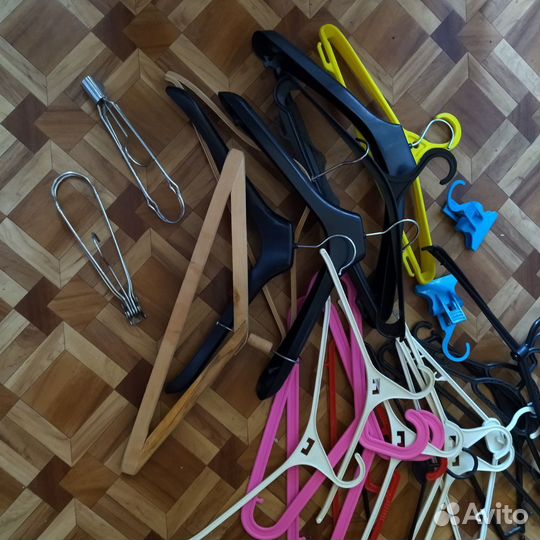 Вешалки Плечики одним лотом