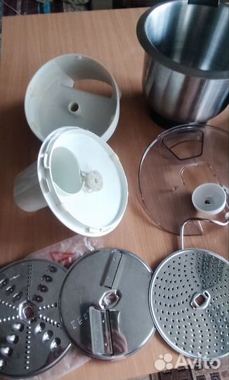 Кухонная машина bosch MUM4 600вт