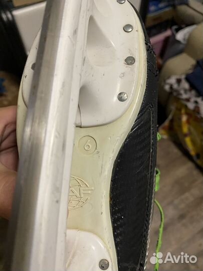 Коньки хоккейные детские