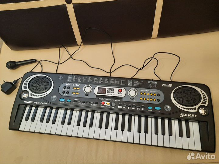 Детский синтезатор с микрофоном