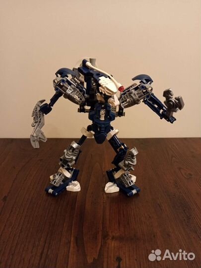 Lego Bionicle Titan 2004