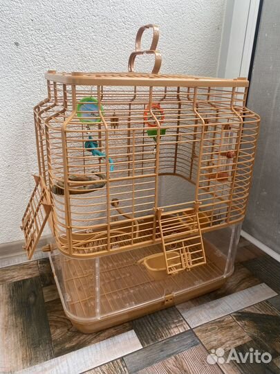 Большая клетка для птиц