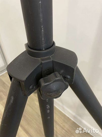 Стойка для световых приборов. Световая стойка