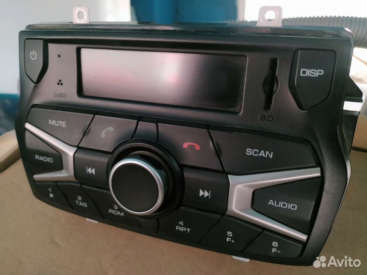 Автомагнитола бу штатная Веста
