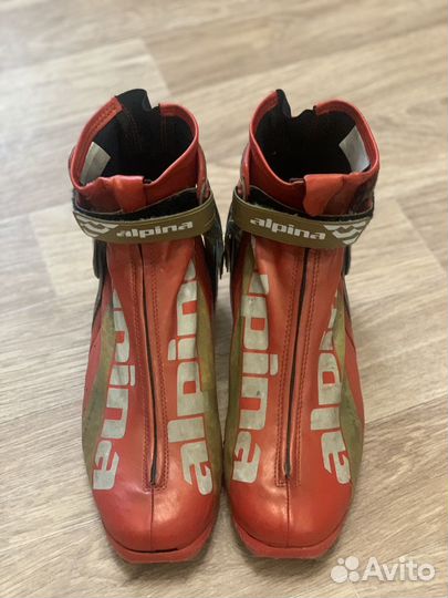 Лыжные ботинки alpina коньковые