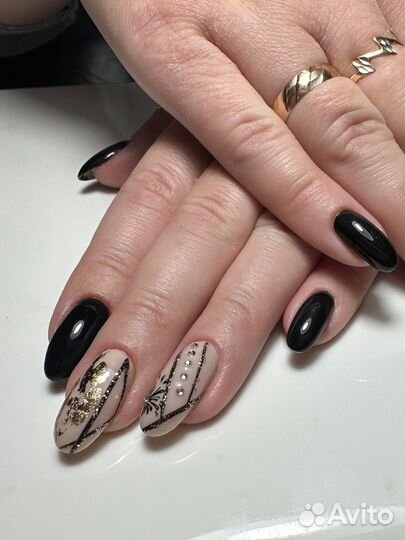 Маникюр педикюр