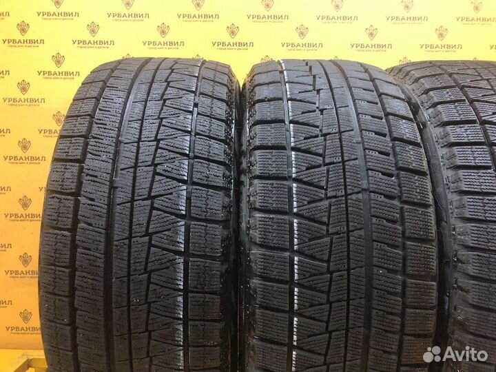 Bridgestone Blizzak Revo GZ 225/50 R17 94Q