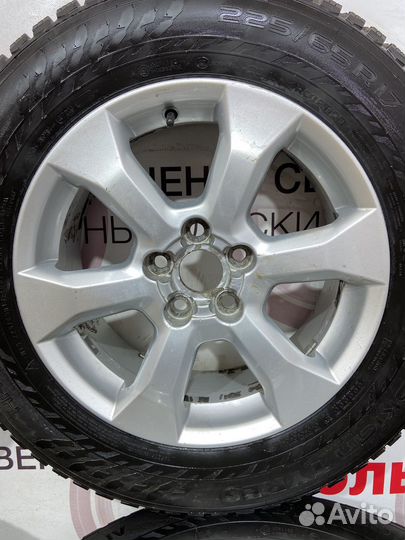 R17 Nokian Tyres Hakkapeliitta 9 SUV 225/65, PCD 5x114.3 DIA 60.1
