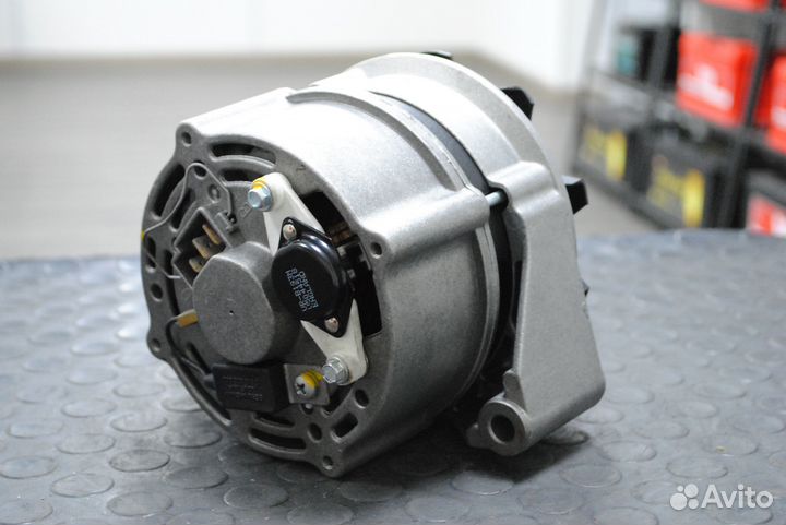 Генератор Mercedes Benz 208, 408, 508 2.3 Diesel