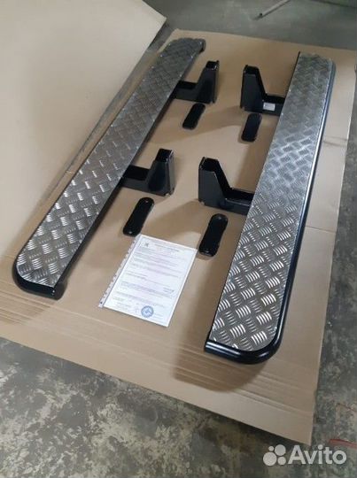 Силовые пороги Тойота Хайлюкс Рево 2015-2022 год