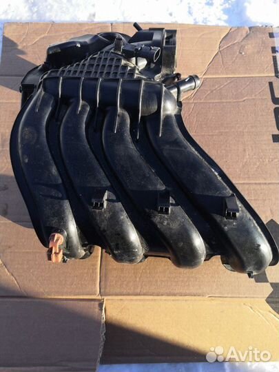 Коллектор впускной Renault Sandero Stepway II