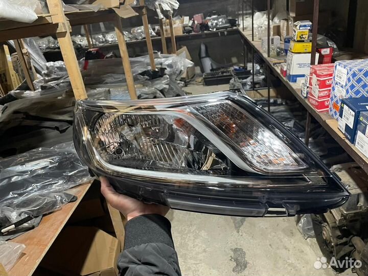 Фара Киа Рио 2011-2014