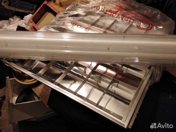 Светильник потолочный