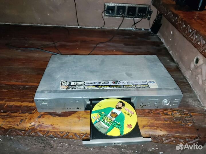 DVD плеер sony DVP-NS300