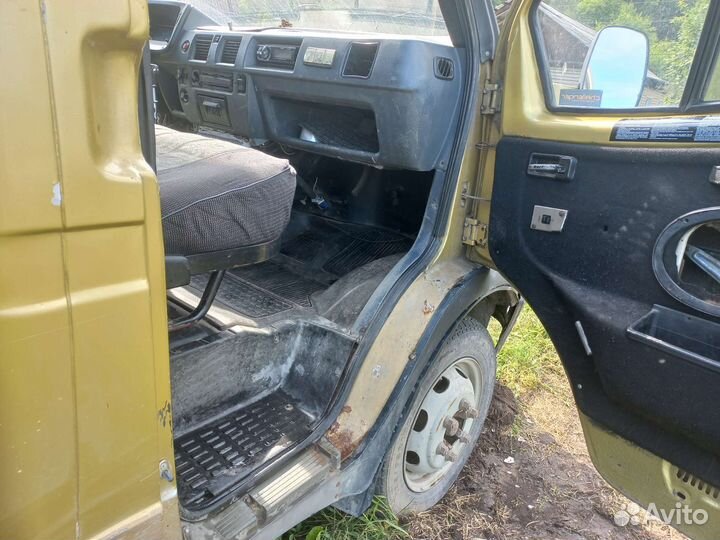 ГАЗ ГАЗель 3302 2.4 МТ, 1997, 137 000 км