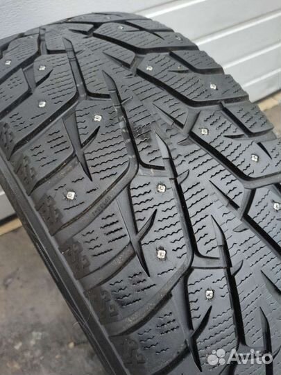 Yokohama Ice Guard Stud IG55 265/45 R21 104T