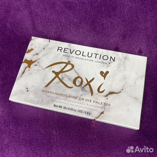 Тени новые Makeup Revolution Roxi Roxxsaurus