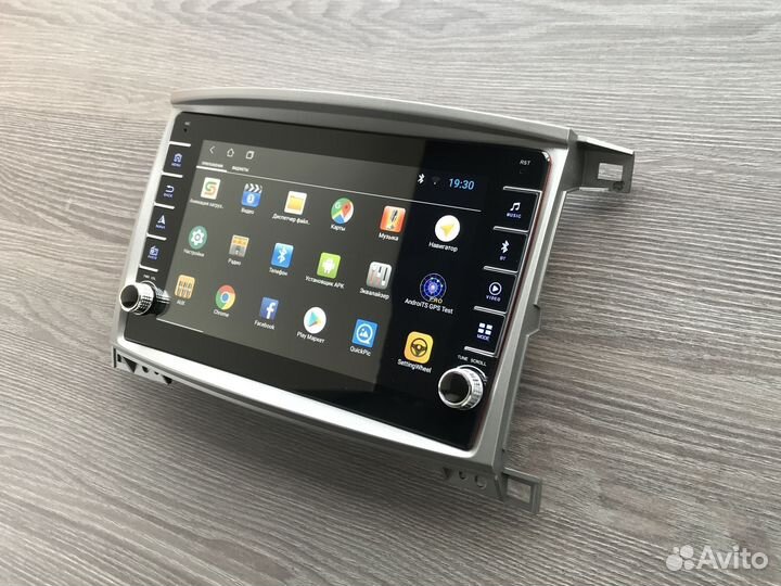 Магнитола Toyota LC 100 + физические кнопки