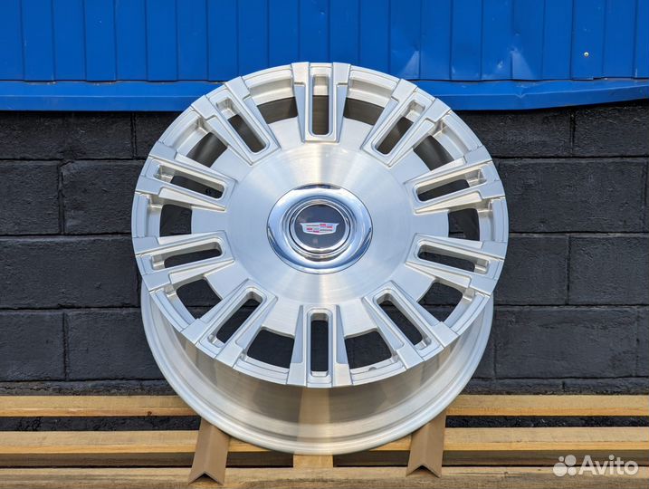 Кованые диски GT Forged R24 Cadillac Escalade