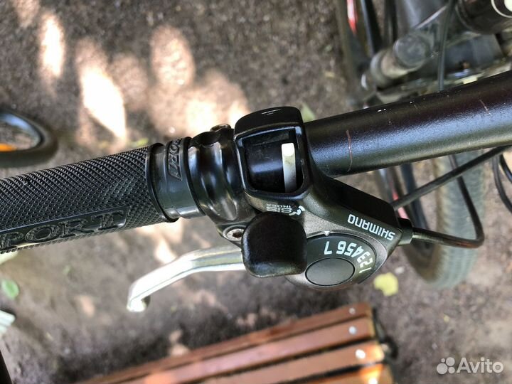 Велосипед на литых дисках bmw