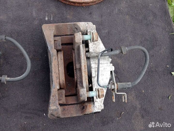 Комплект передних тормозов ауди а4 б7 320мм