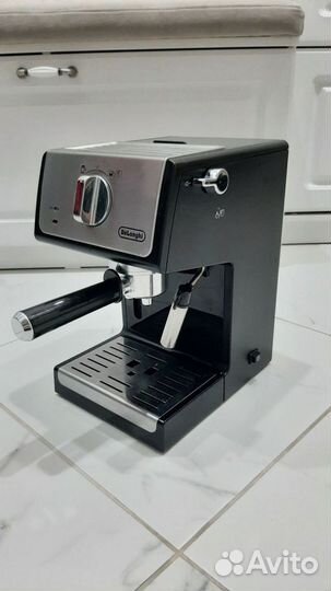 Кофеварка рожковая delonghi ecp