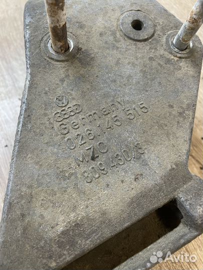 Кронштейн гур VW Golf 2 Passat B3