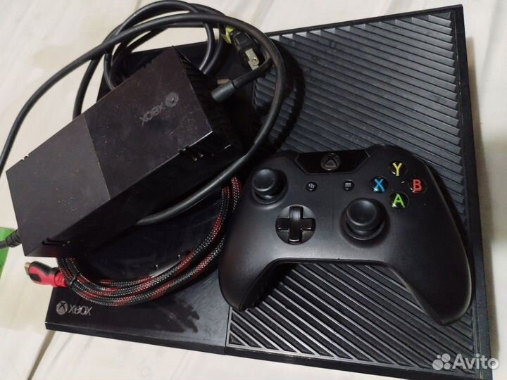 Xbox one с дисководом