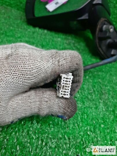 Зеркало переднее левое subaru levorg