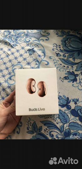 Беспроводные наушники samsung galaxy buds live