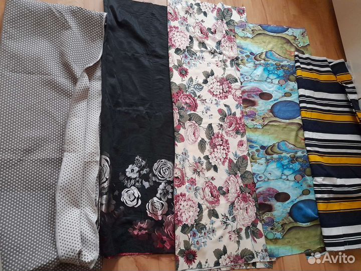 Ткани в ассортименте на платья, блузки, юбки