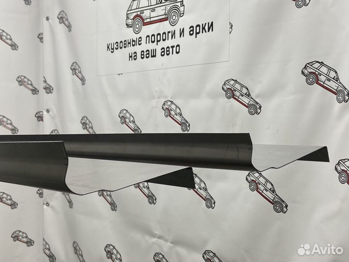 Chrysler Voyager 4 порог + усилитель правый