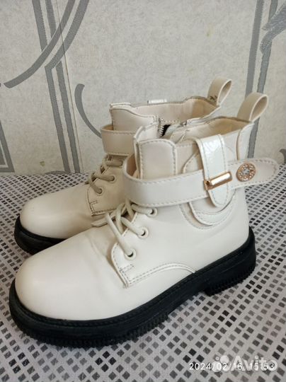 Ботинки демисезонные для девочек 31 размер