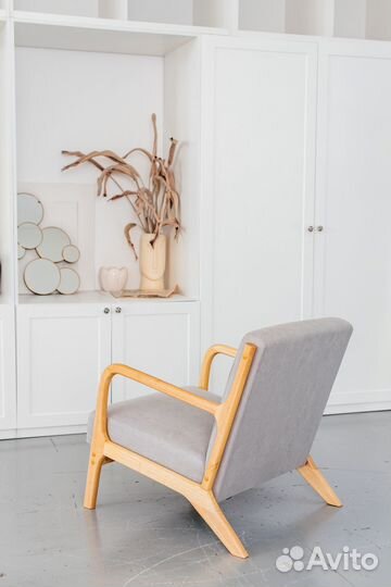 Кресло стильное