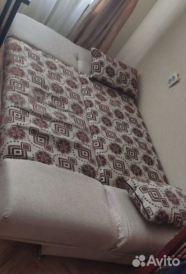 Диван книжка