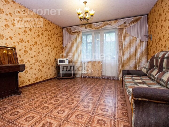 4-к. квартира, 80 м², 3/5 эт.