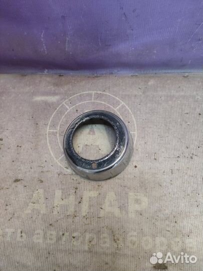 Накладка противотуманной фары левая Mitsubishi