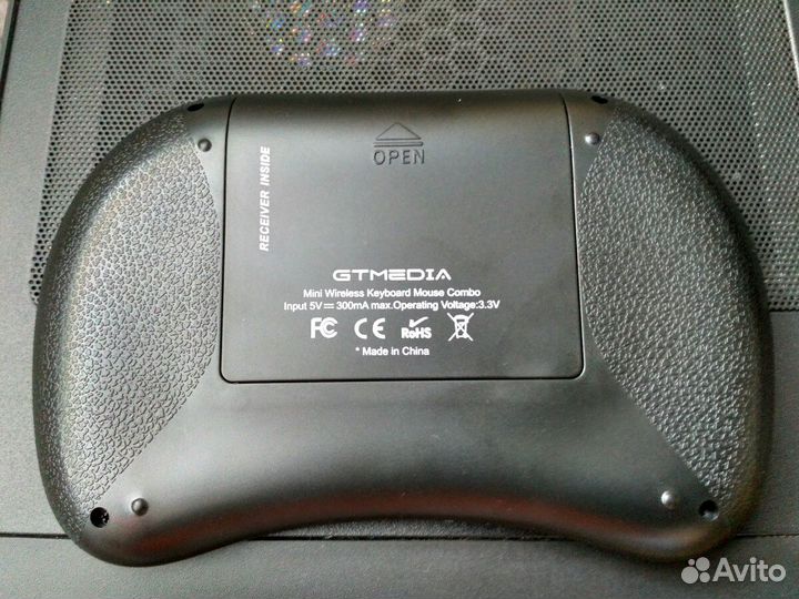 Беспроводная клавиатура с тачпадом