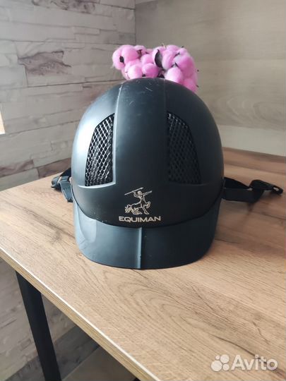 Шлем для конного спорта