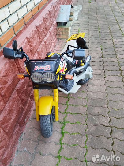 Детский электромотоцикл peg perego