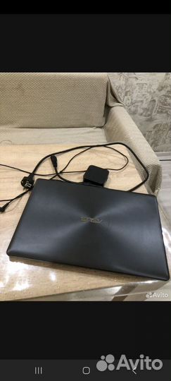 Ноутбук asus